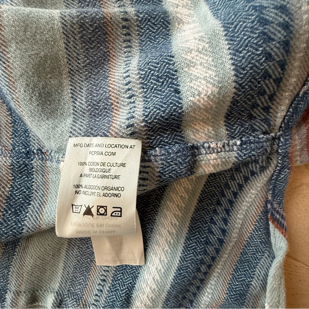Patagonia Women’s Striped Blue and Grey Organic Cotton Shirt Size XS - Picture 7 of 9